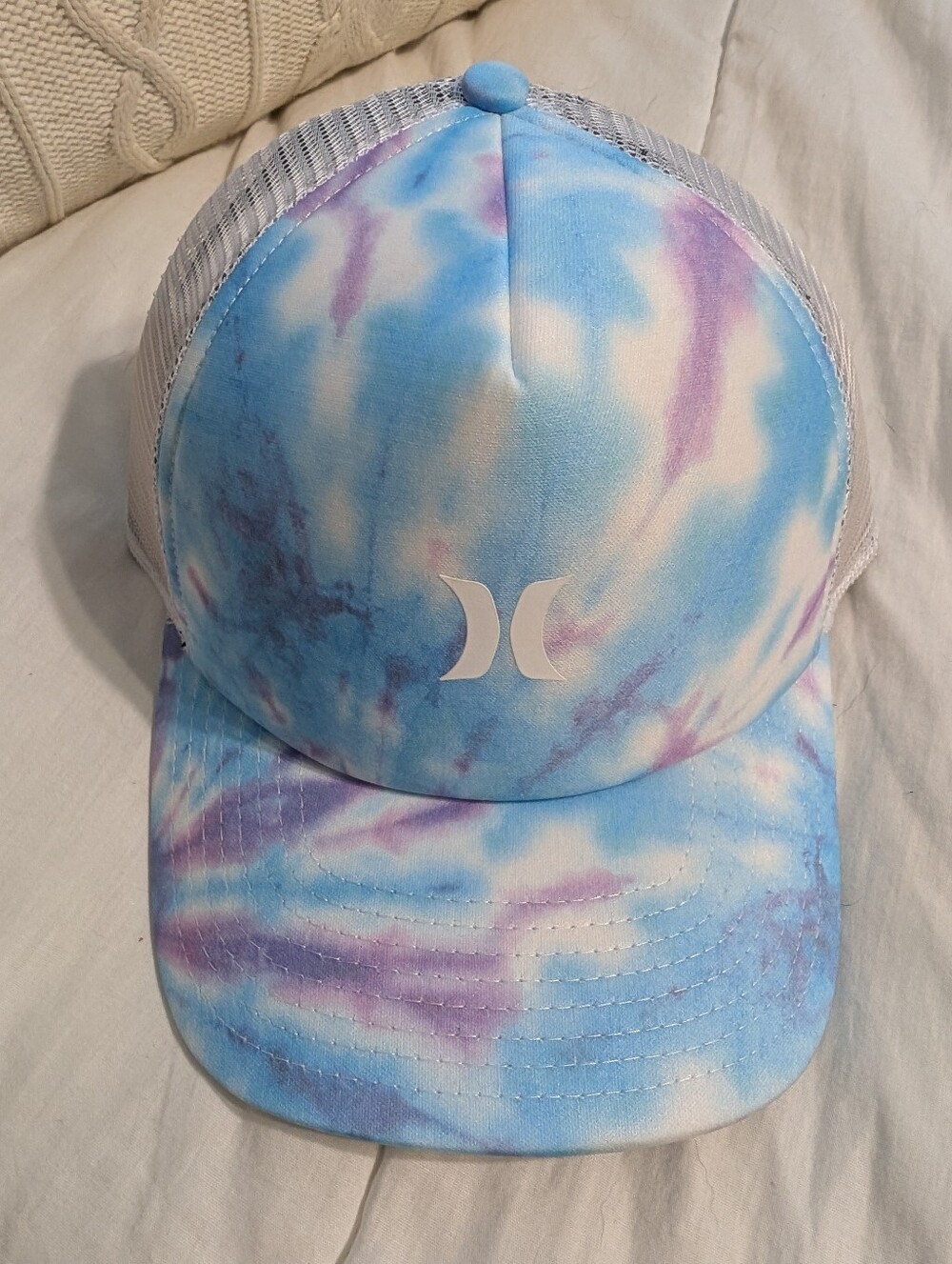 NWT Hurley Tie-Dye Pastel Blue & Purple Snap Back Trucker Cap